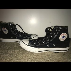 Youth shoes